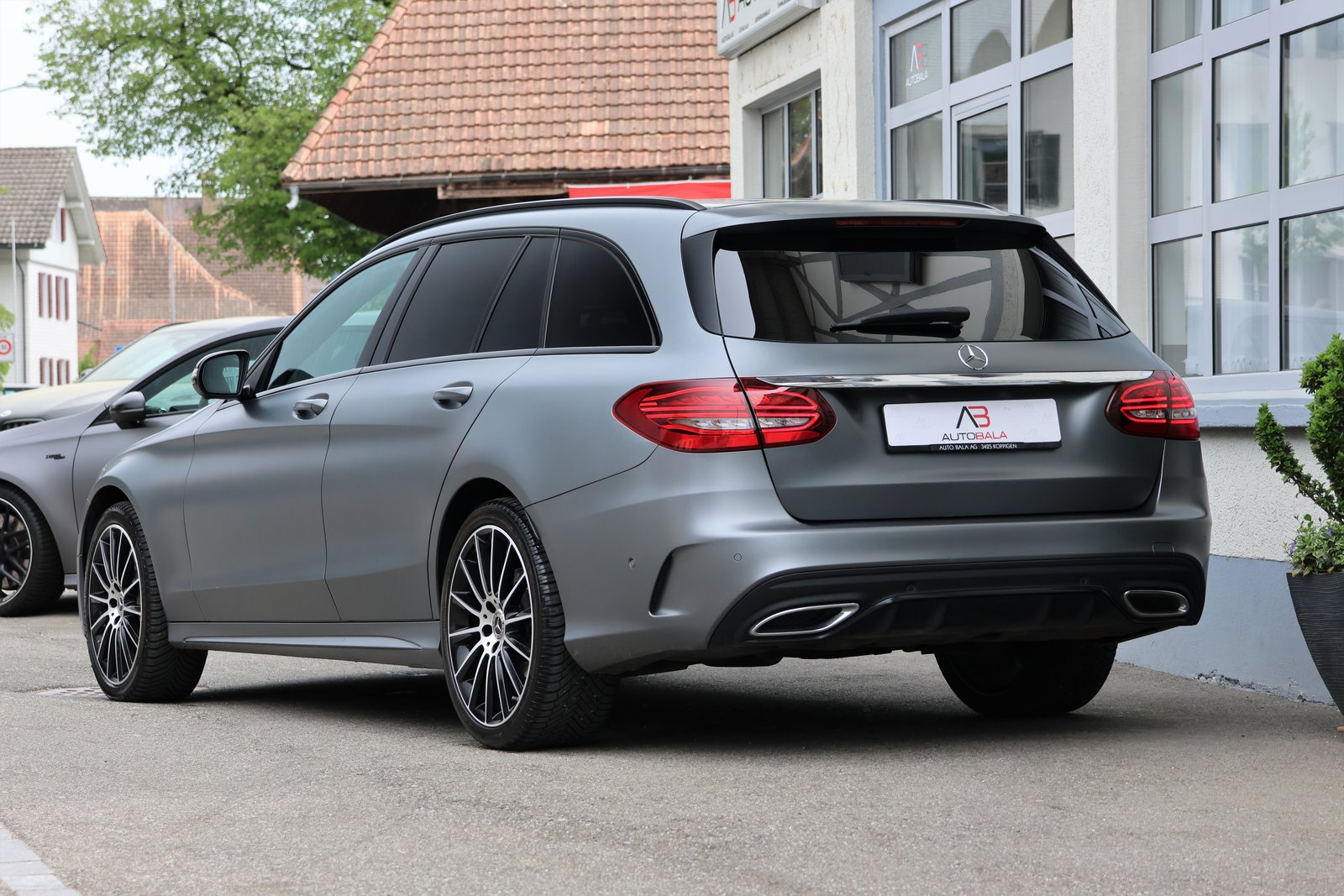 MERCEDES-BENZ C 220 d Swiss Star AMG Line 4M 9G-Tronic (CH), Diesel, Occasion / Gebraucht, Automatik - 3