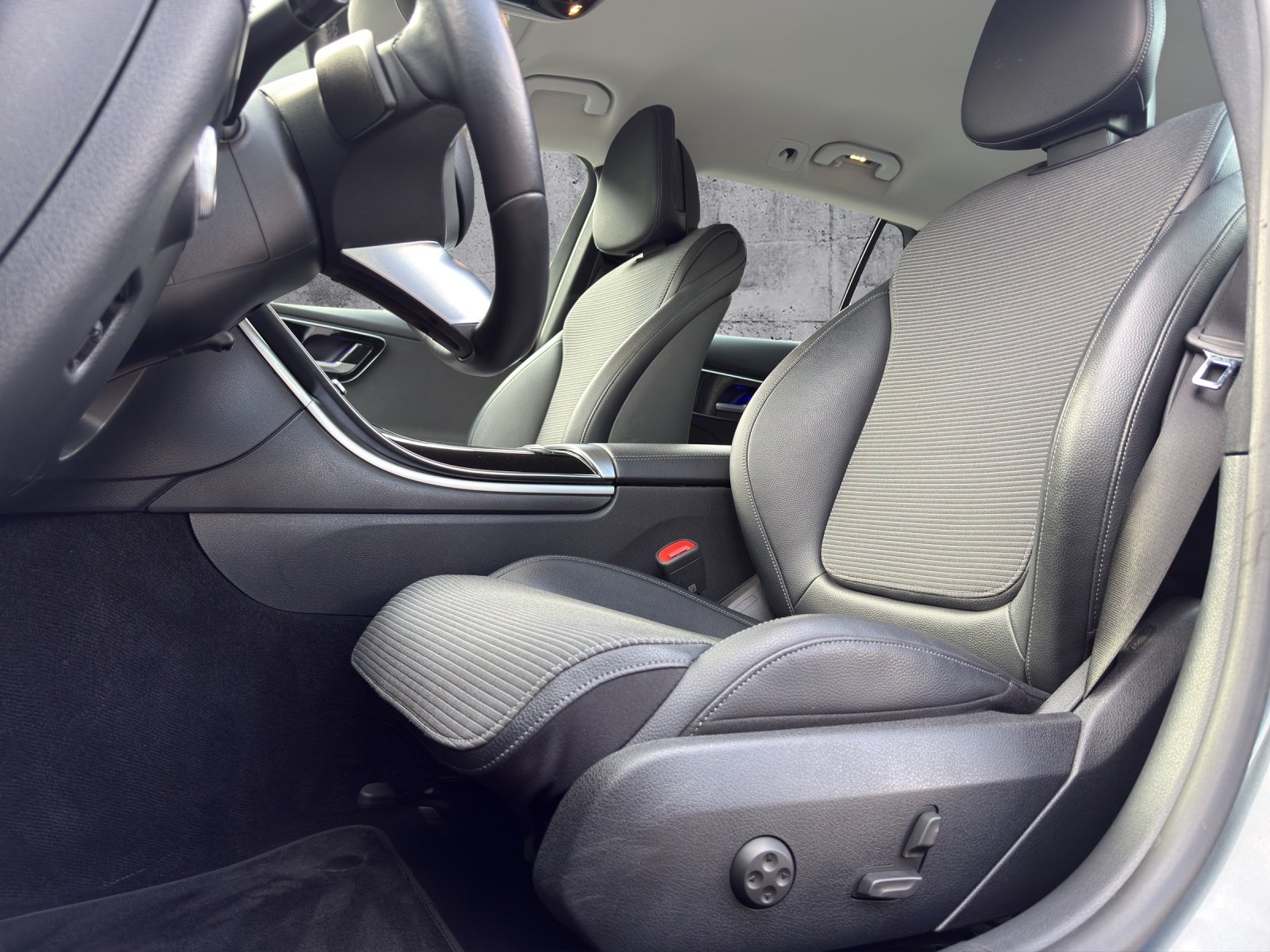 MERCEDES-BENZ C 220 d T 4Matic Swiss Star, Mild-Hybrid Diesel/Electric, Second hand / Used, Automatic - 6