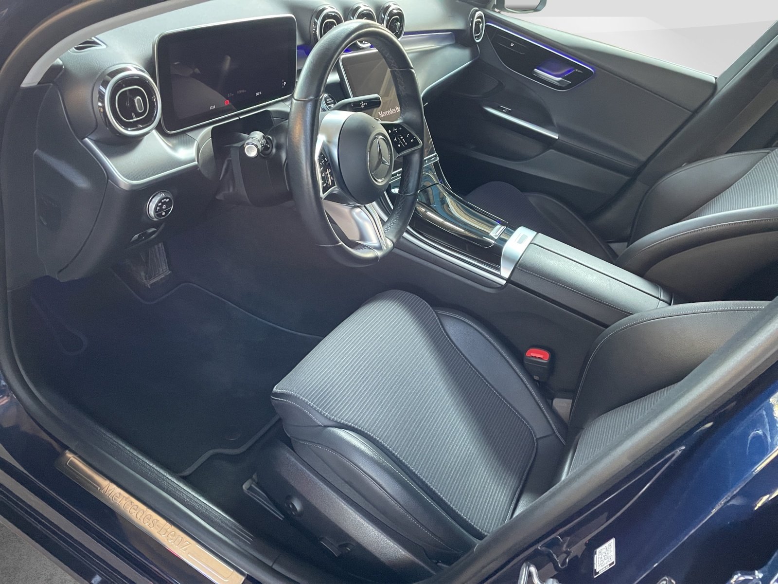 MERCEDES-BENZ C 220 d Avantgarde 4matic Kombi, Mild-Hybrid Diesel/Elektro, Occasion / Gebraucht, Automatik - 7