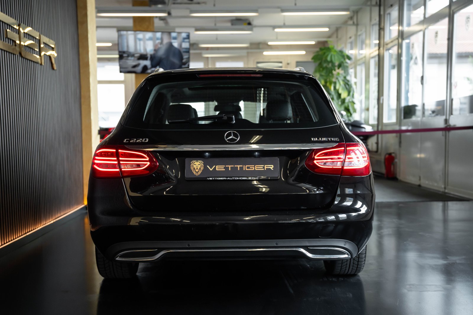 MERCEDES-BENZ C 220 BlueTEC Swiss Star Avantgarde 7G-Tronic, Diesel, Second hand / Used, Automatic - 5