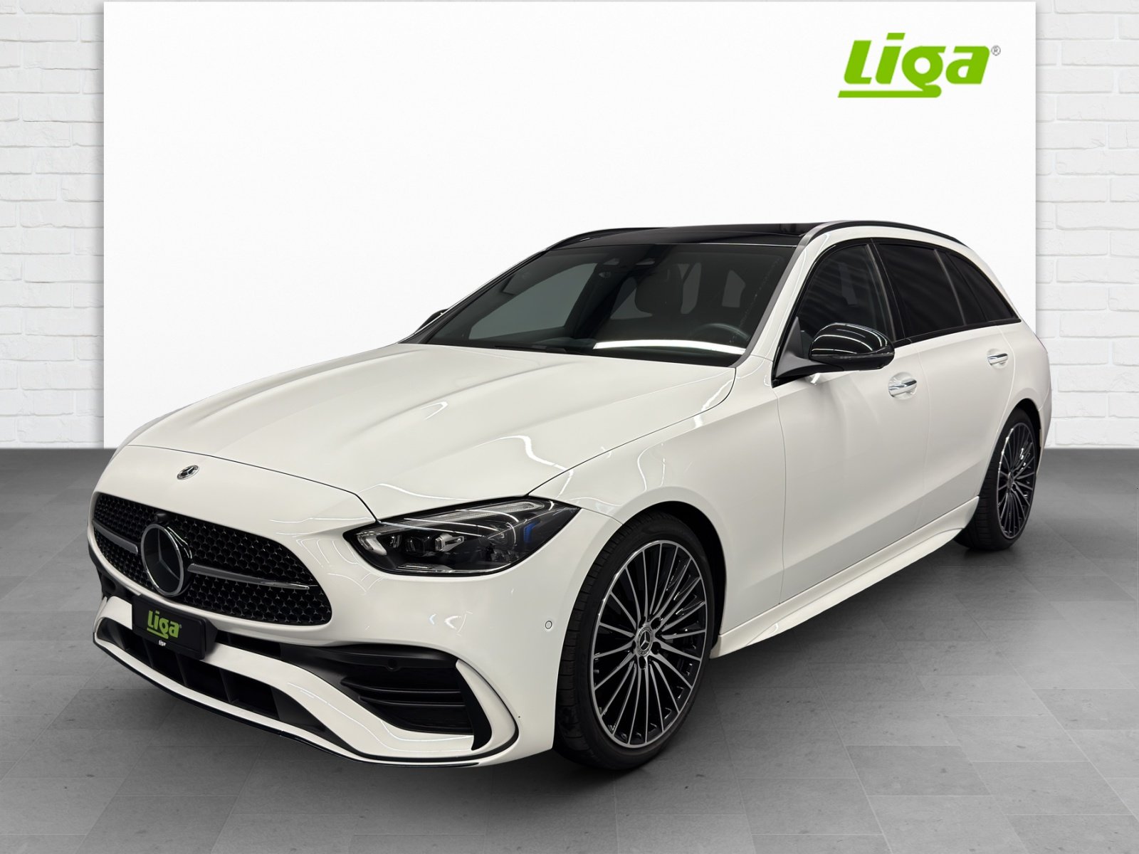 MERCEDES-BENZ C 220 d AMG Line 4Matic Swiss Star T