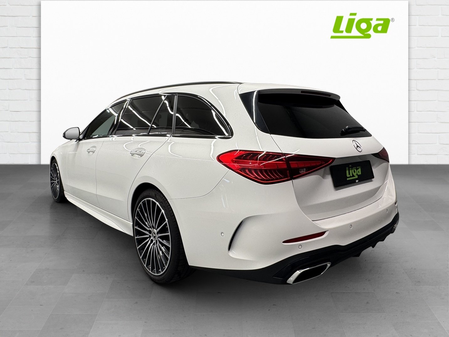 MERCEDES-BENZ C 220 d AMG Line 4Matic Swiss Star T, Mild-Hybrid Diesel/Elektro, Occasion / Gebraucht, Automatik - 4