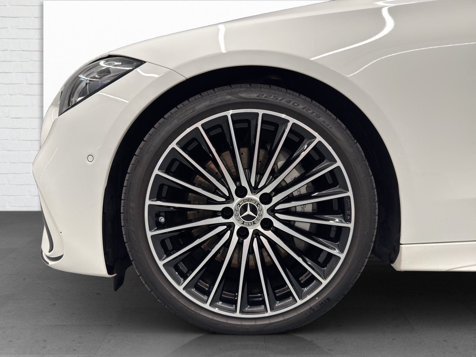 MERCEDES-BENZ C 220 d AMG Line 4Matic Swiss Star T, Mild-Hybrid Diesel/Elektro, Occasion / Gebraucht, Automatik - 6