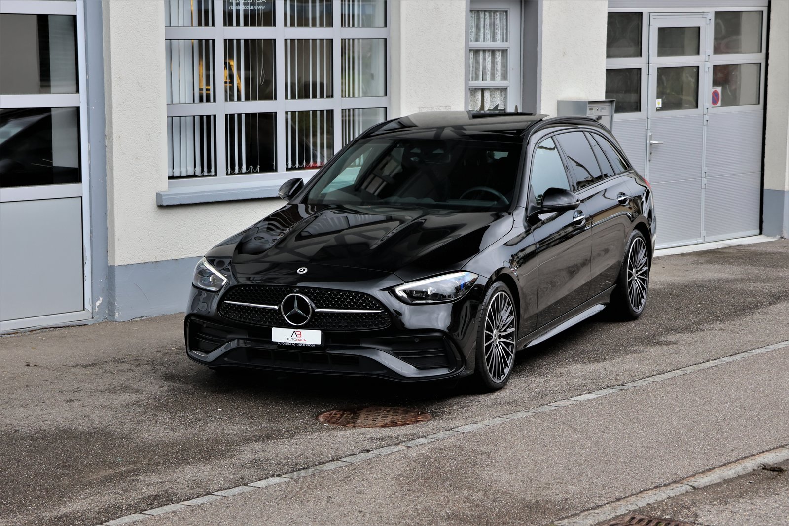 MERCEDES-BENZ C 220 d T 4Matic AMG Line
