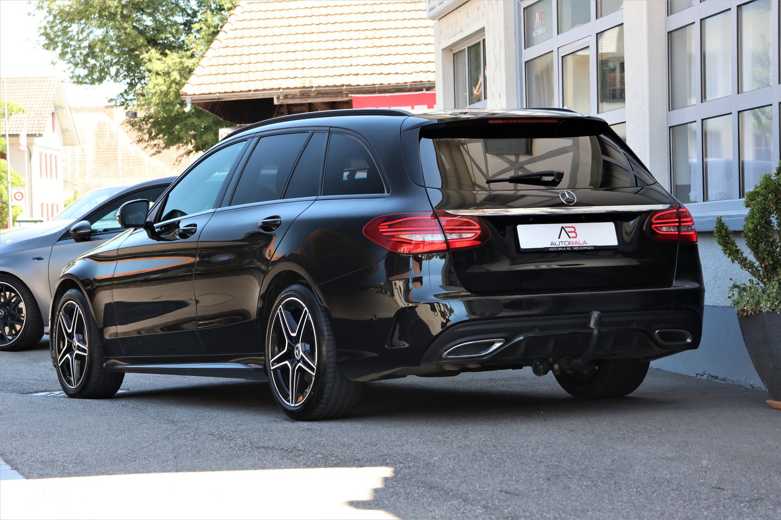 MERCEDES-BENZ C 220 d Swiss Star AMG Line 4M 9G-Tronic (CH), Diesel, Occasioni / Usate, Automatico - 3