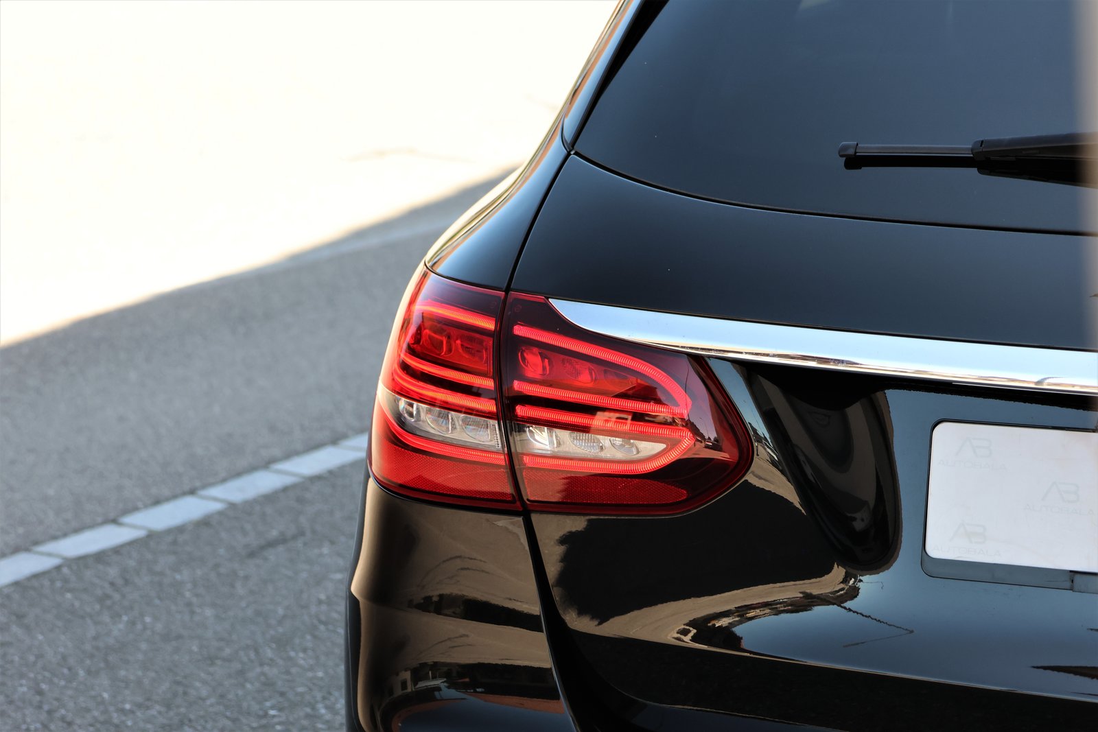MERCEDES-BENZ C 220 d Swiss Star AMG Line 4M 9G-Tronic (CH), Diesel, Occasioni / Usate, Automatico - 6