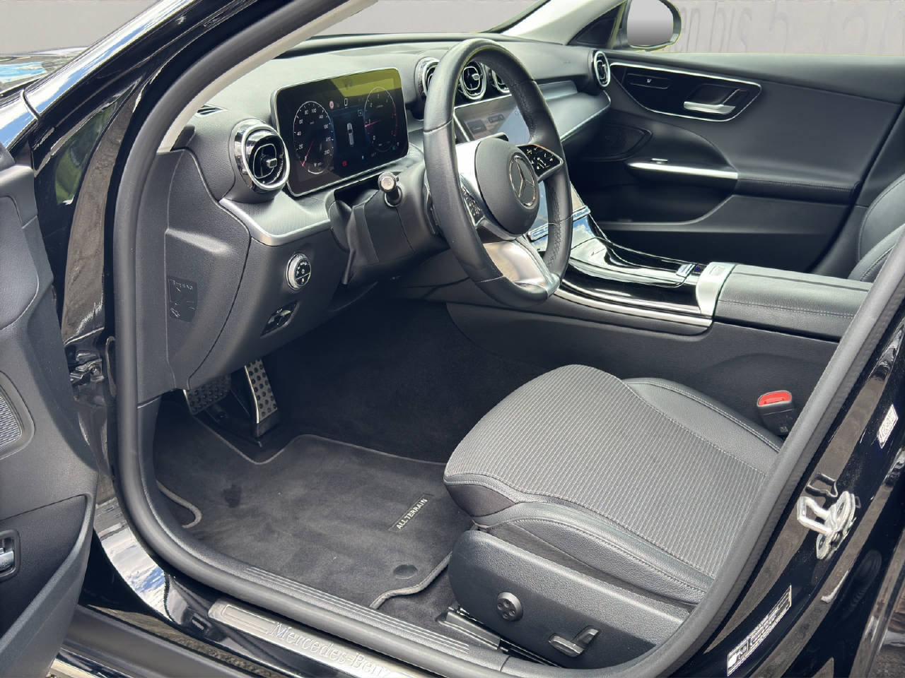 MERCEDES-BENZ C 220 d All-Terrain Avantgarde 4matic Kombi, Mild-Hybrid Diesel/Electric, Second hand / Used, Automatic - 4