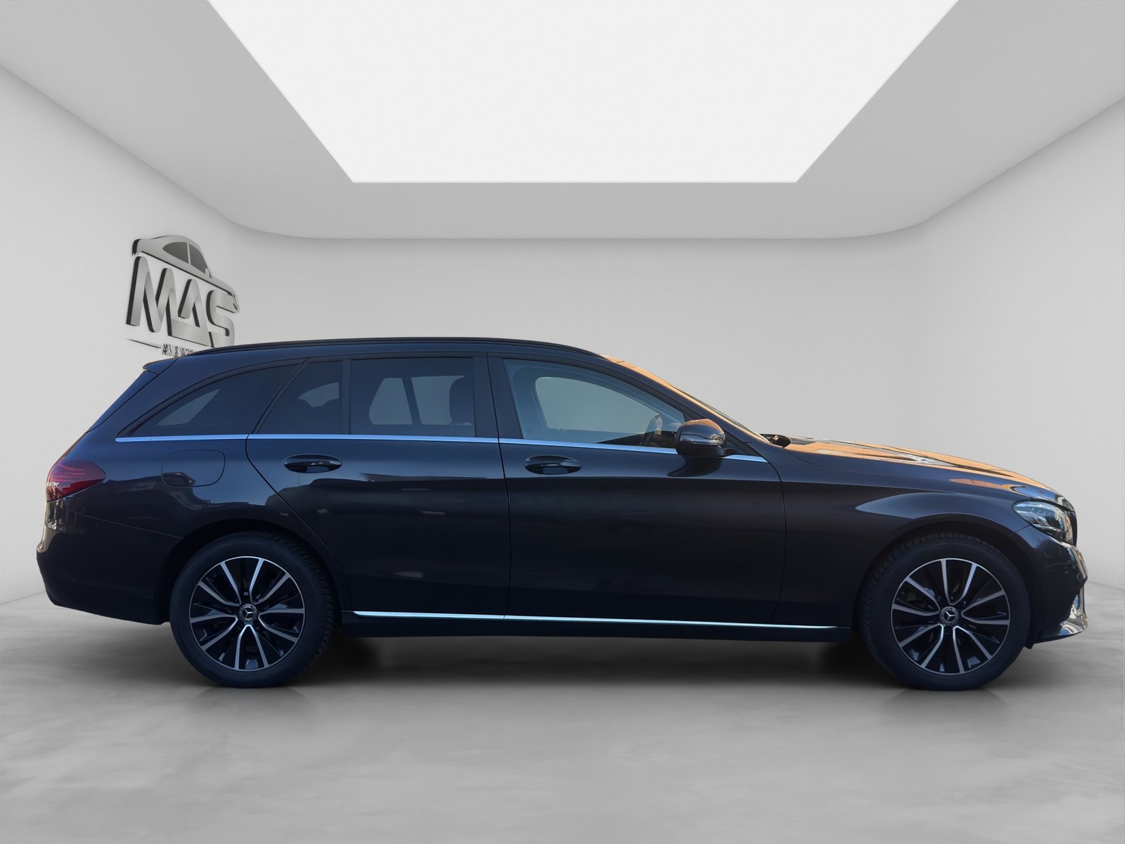 MERCEDES-BENZ C 220 d Swiss Star Avantgarde 4M 9G-Tronic, Diesel, Occasion / Gebraucht, Automatik - 7