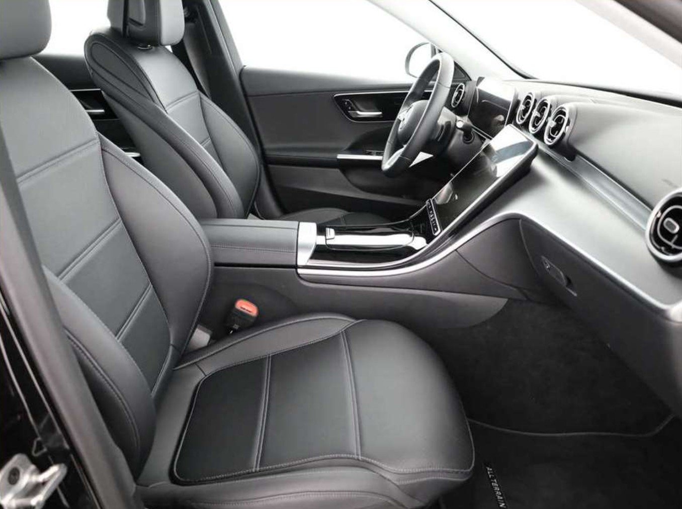 MERCEDES-BENZ C 220 d 4Matic T All-Terrain Avantgarde, Mild-Hybrid Diesel/Electric, Second hand / Used, Automatic - 3