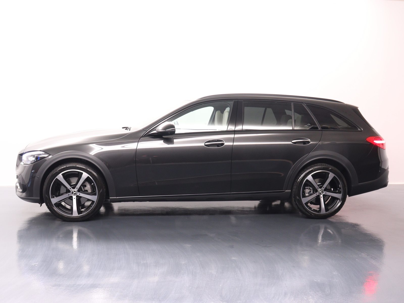 MERCEDES-BENZ C 220 d All-Terrain Avantgarde 4matic Kombi, Mild-Hybrid Diesel/Elektro, Occasion / Gebraucht, Automatik - 3