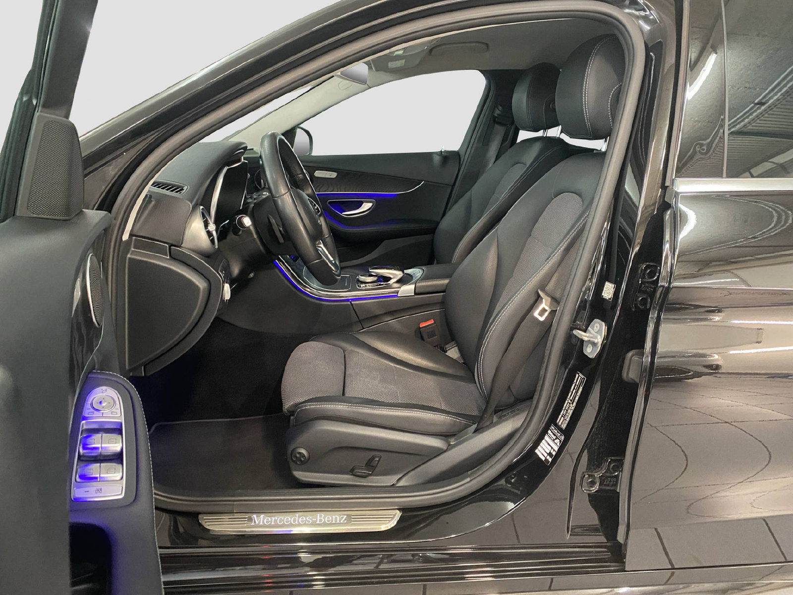 MERCEDES-BENZ C 220 d Swiss Star Kombi AMG Line, Diesel, Occasion / Gebraucht, Automatik - 7