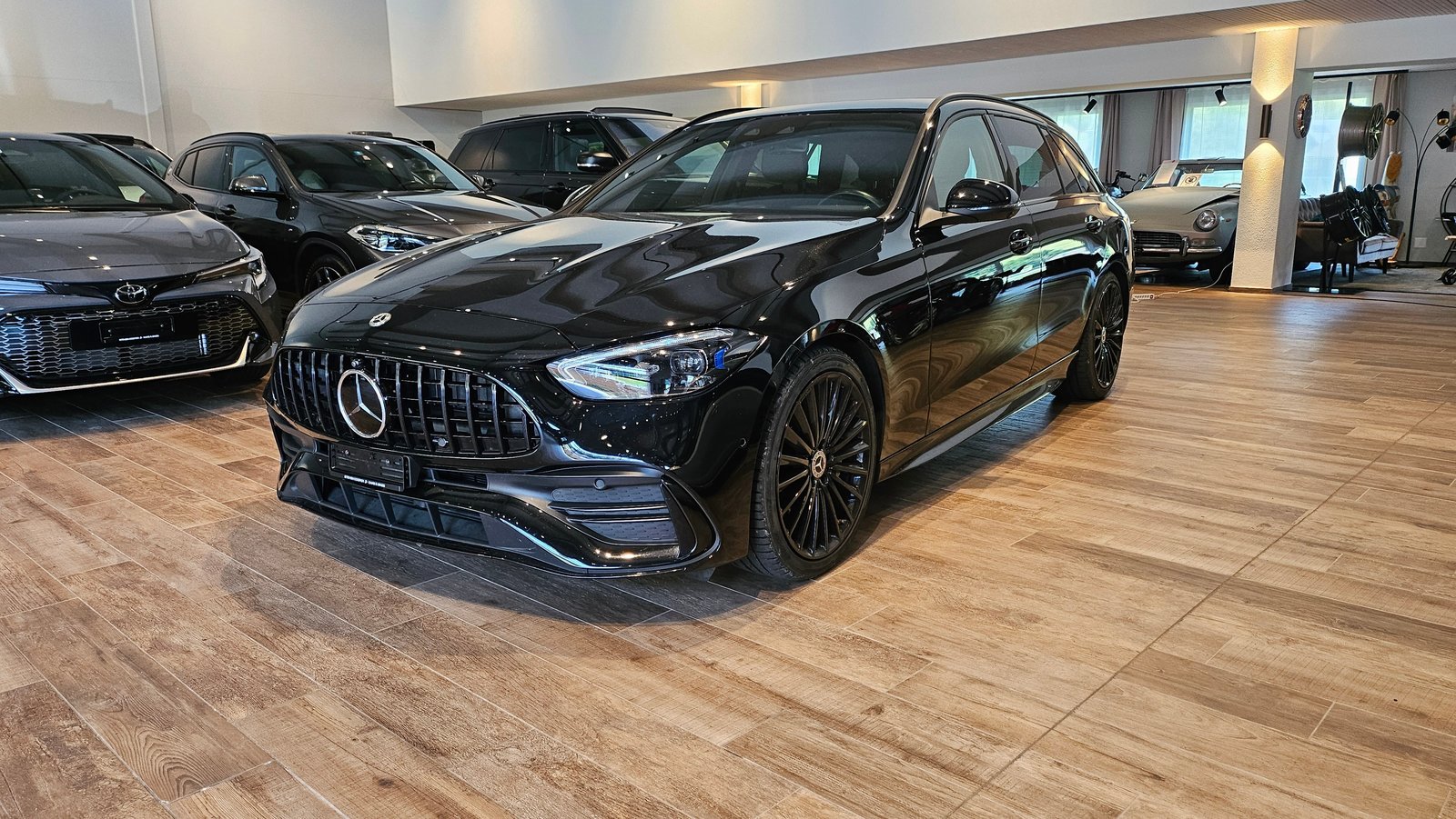 MERCEDES-BENZ C 220 d T 4Matic AMG Line Black Paket Top Auss