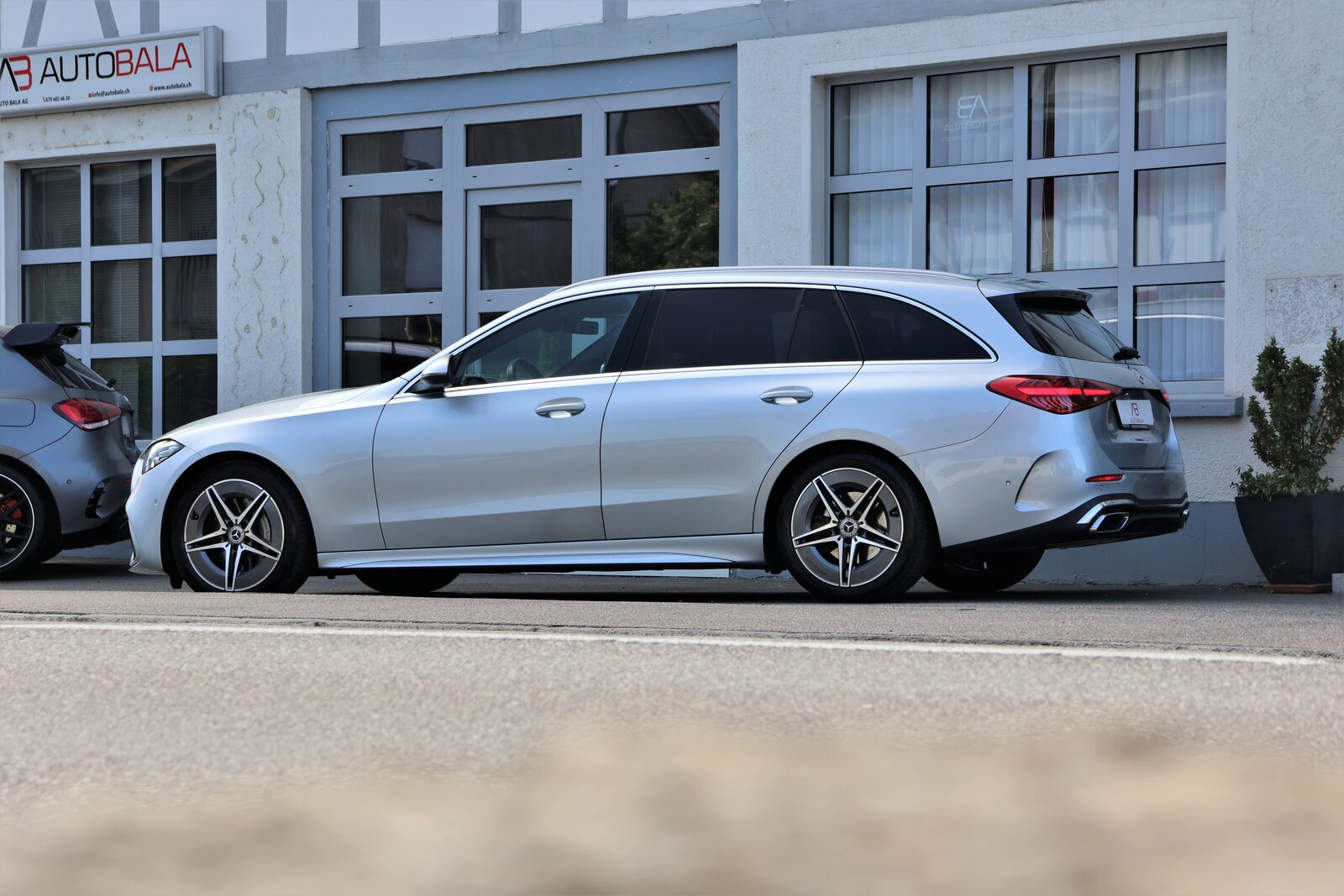 MERCEDES-BENZ C 220 d T 4Matic Swiss Star AMG-Line, Hybride Léger Diesel/Électricité, Occasion / Utilisé, Automatique - 4