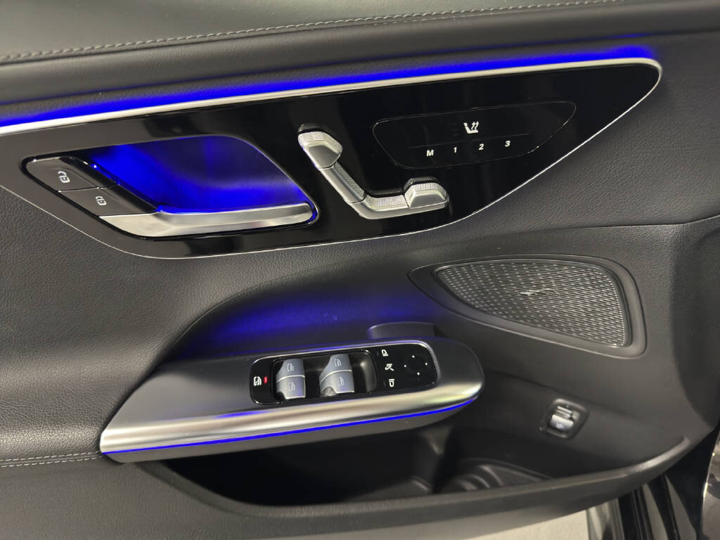 MERCEDES-BENZ C 220 d  AMG Line 4Matic Swiss Star T-Modell, Mild-Hybrid Diesel/Elektro, Occasion / Gebraucht, Automatik - 6