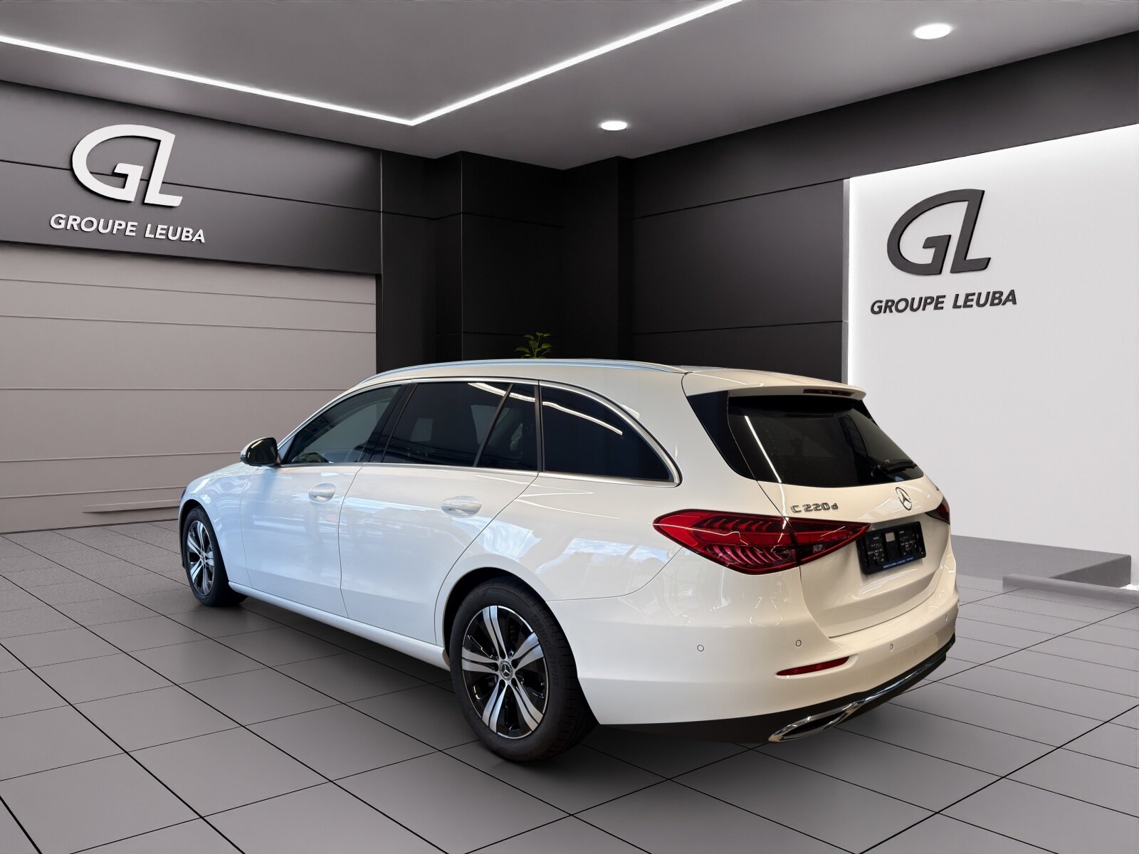 MERCEDES-BENZ C 220 d T 4 M Swiss Star, Mild-Hybrid Diesel/Elektro, Occasion / Gebraucht, Automatik - 4