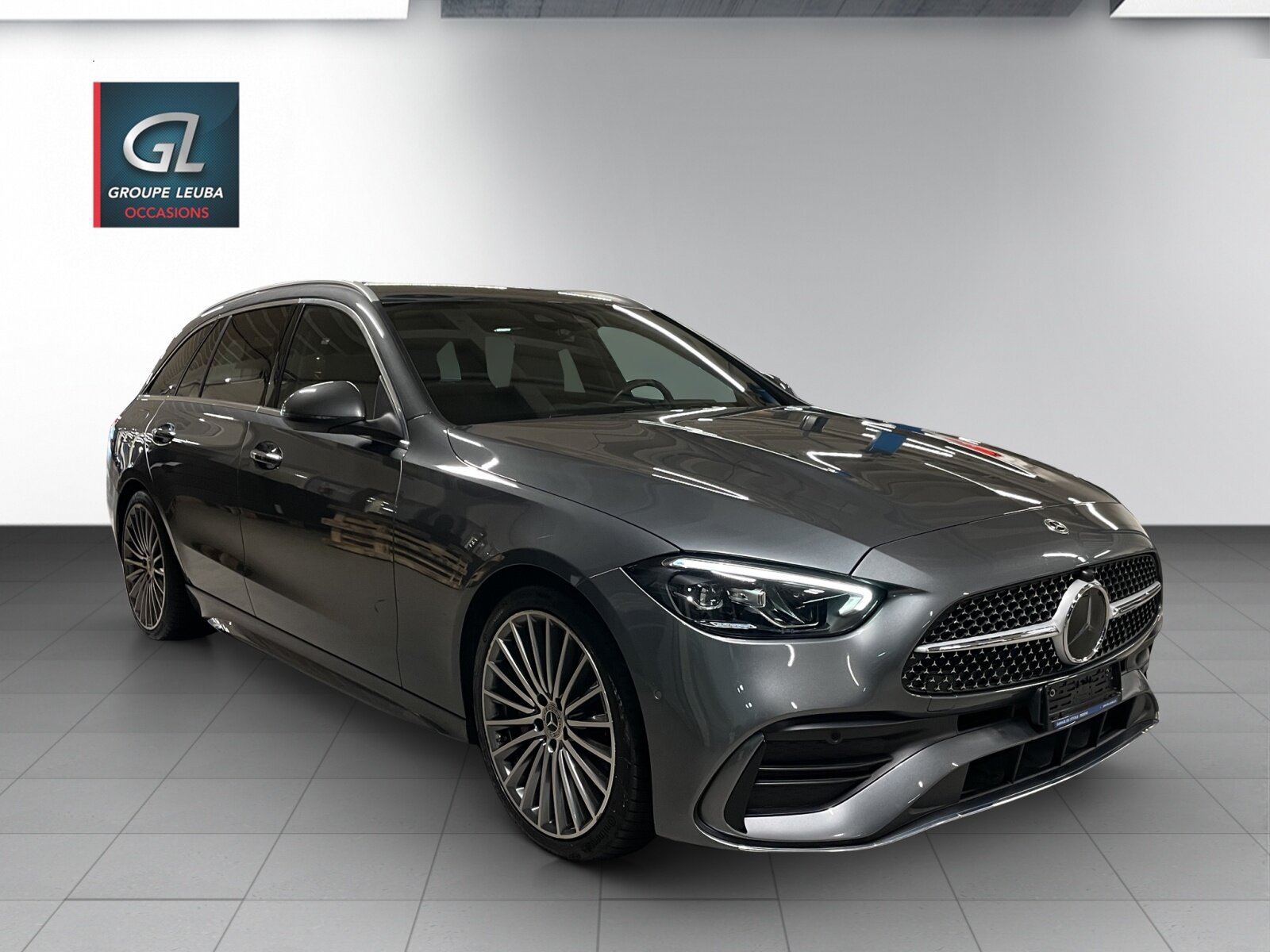 MERCEDES-BENZ C 220 d T AMG Line