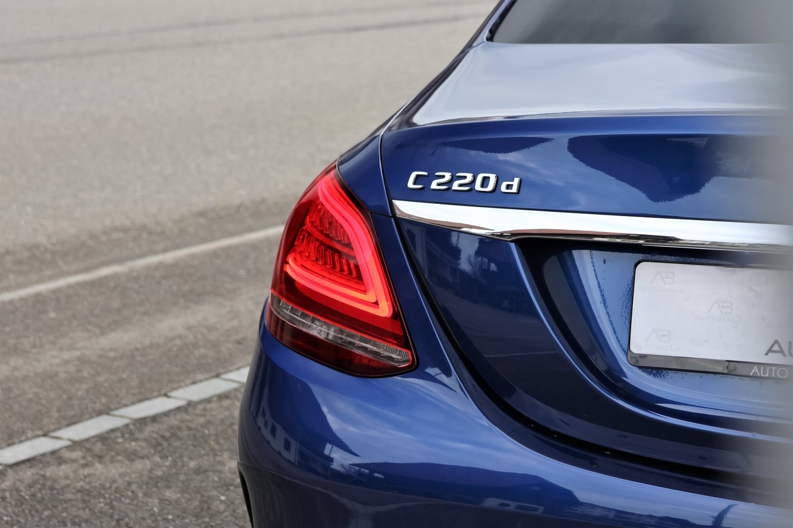 MERCEDES-BENZ C 220 d Swiss Star AMG Line 4Matic 9G-Tronic, Diesel, Occasion / Utilisé, Automatique - 5