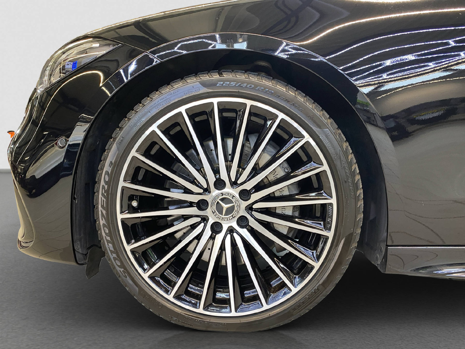 MERCEDES-BENZ C 220 d Swiss Star AMG Line 4MATIC, Mild-Hybrid Diesel/Elektro, Occasion / Gebraucht, Automatik - 6