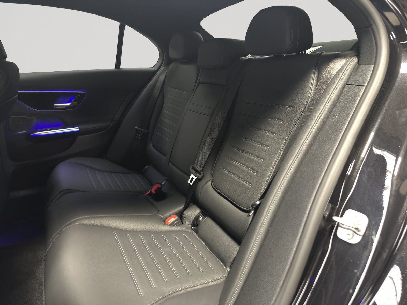 MERCEDES-BENZ C 220 d AMG Night, Mild-Hybrid Diesel/Electric, Second hand / Used, Automatic - 7