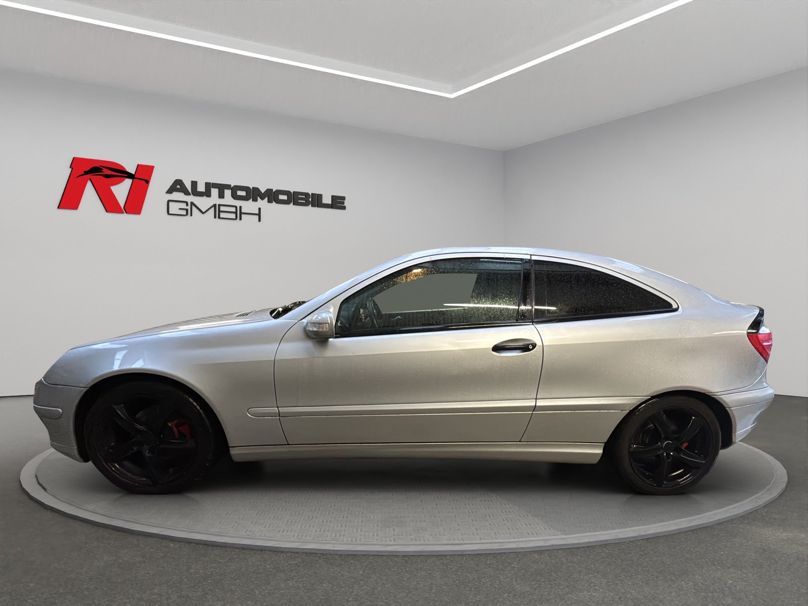 MERCEDES-BENZ C 230 Kompressor, Essence, Occasion / Utilisé, Manuelle - 4