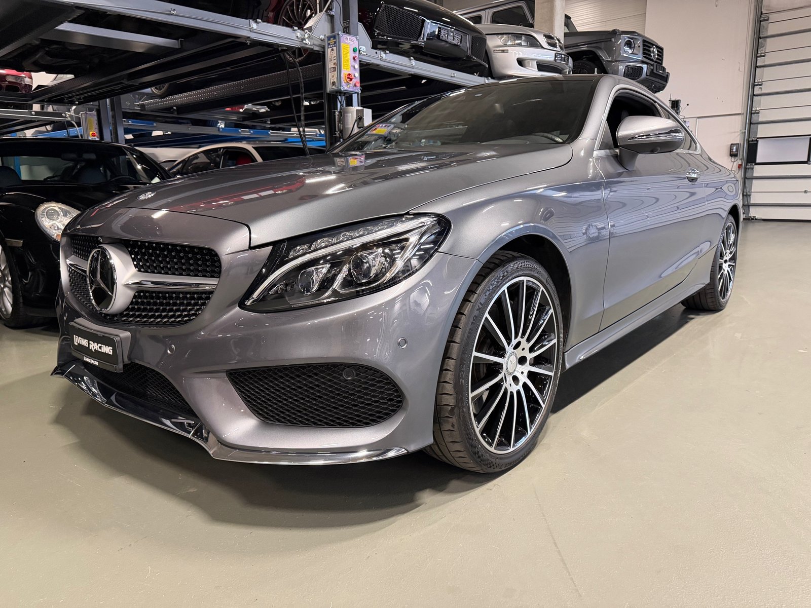 MERCEDES-BENZ C 250 AMG Line Coupé 7G-tronic