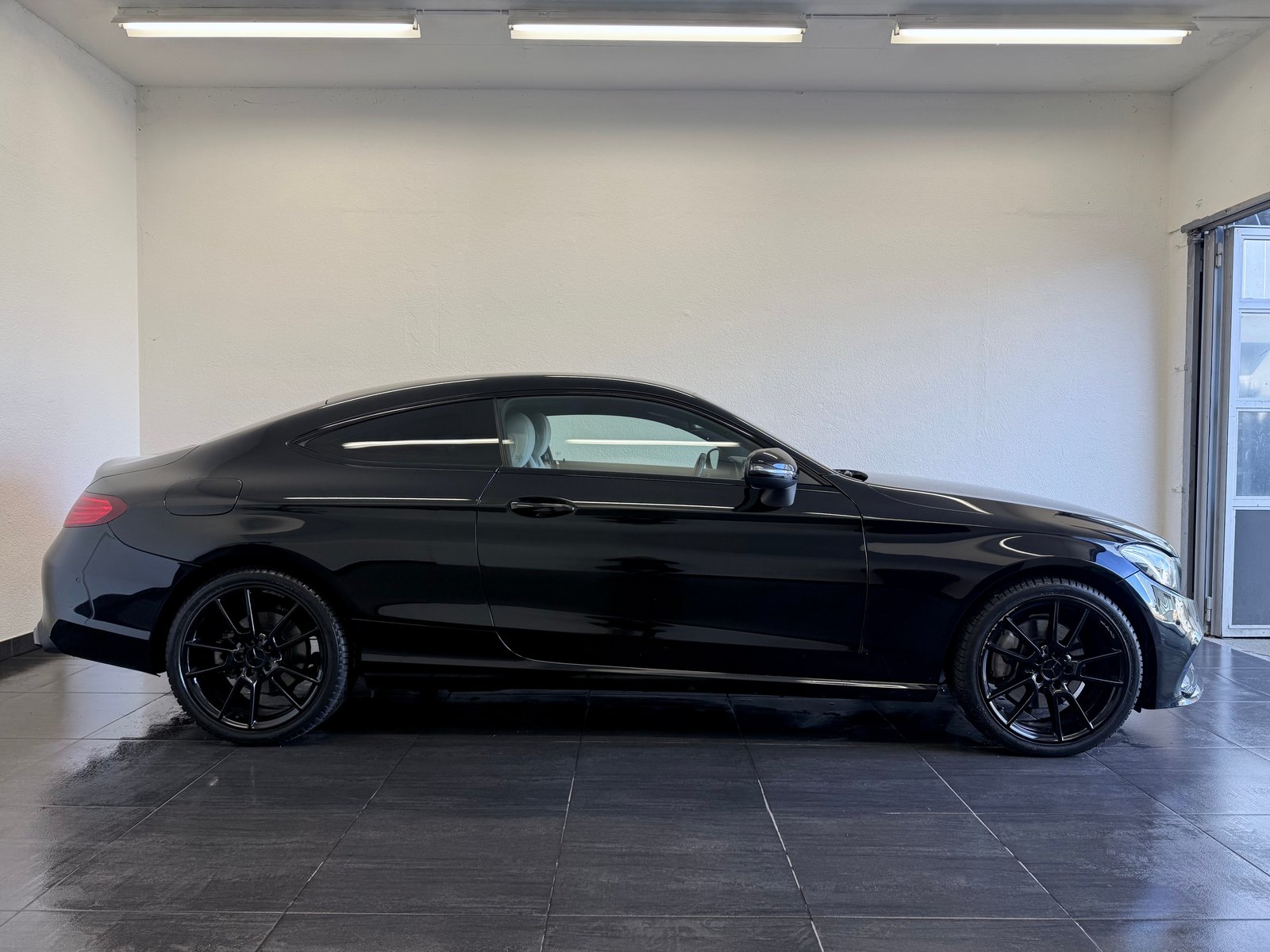 MERCEDES-BENZ C 250 d Coupé 9G-Tronic 4Matic AMG, Diesel, Occasioni / Usate, Automatico - 5