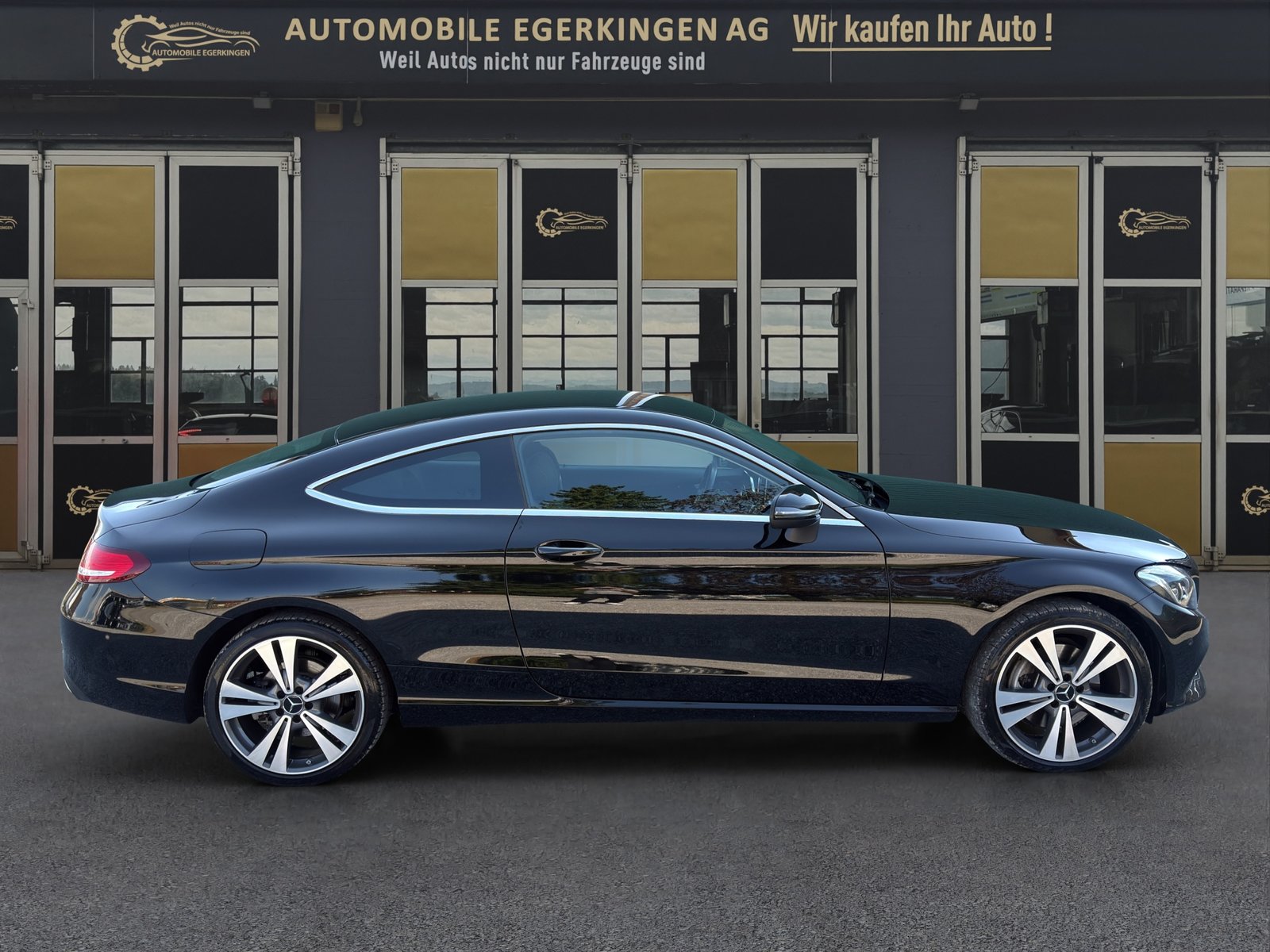 MERCEDES-BENZ C 250 Coupé 7G-tronic, Petrol, Second hand / Used, Automatic - 4