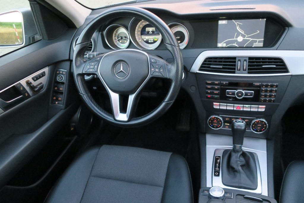 MERCEDES-BENZ C 250 CDI Athletic Edition 4m 7G, Diesel, Second hand / Used, Automatic - 3