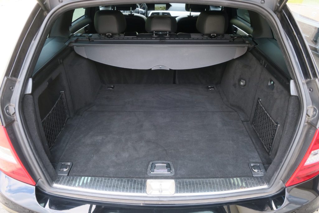MERCEDES-BENZ C 250 CDI BlueEF AMG 4m 4x4 7-Gang Automat, Diesel, Occasion / Utilisé, Automatique - 7