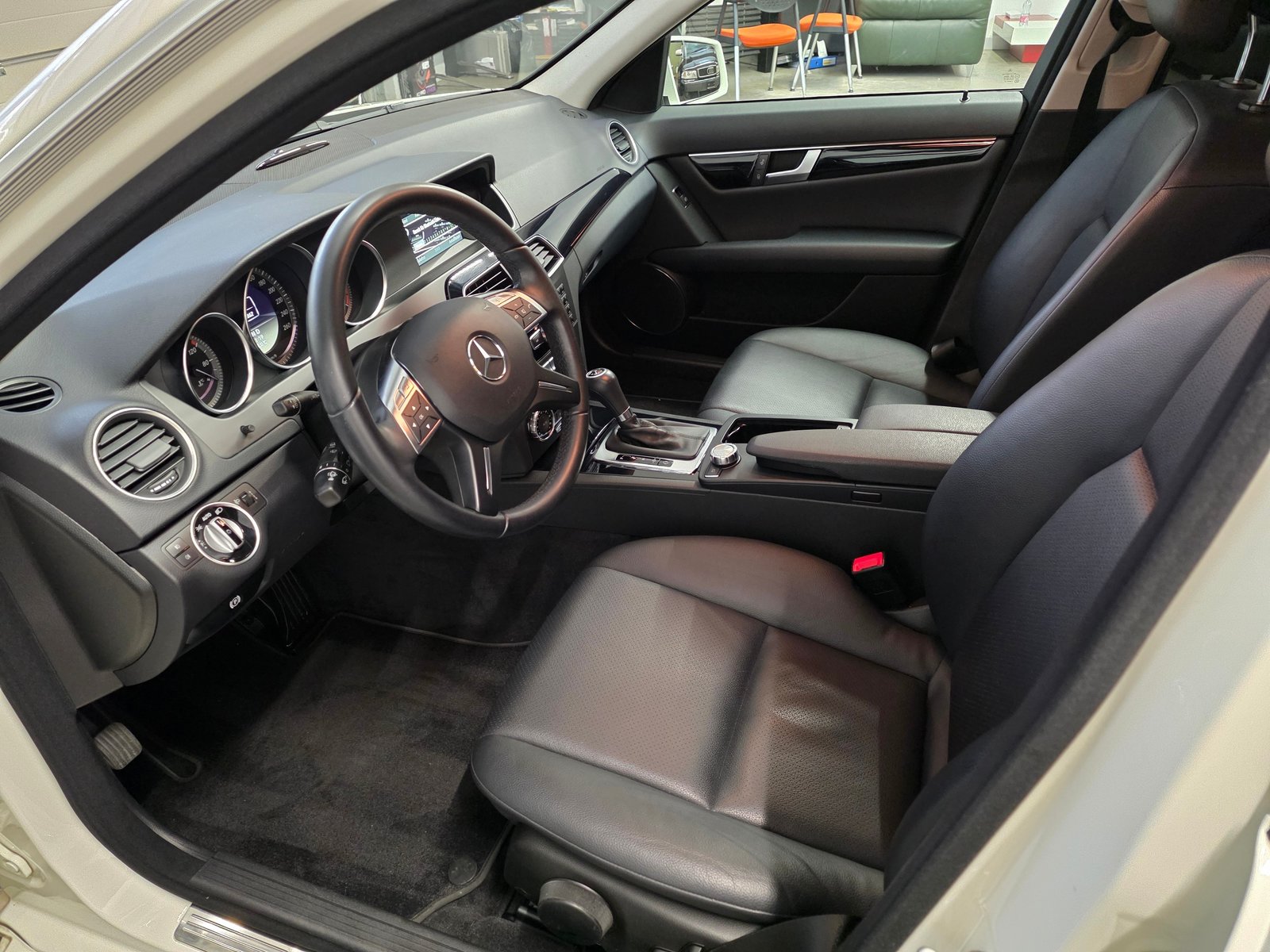 MERCEDES-BENZ C 250 CDI 4Matic SPORT-STYLE 7G-Tronic, Diesel, Second hand / Used, Automatic - 4