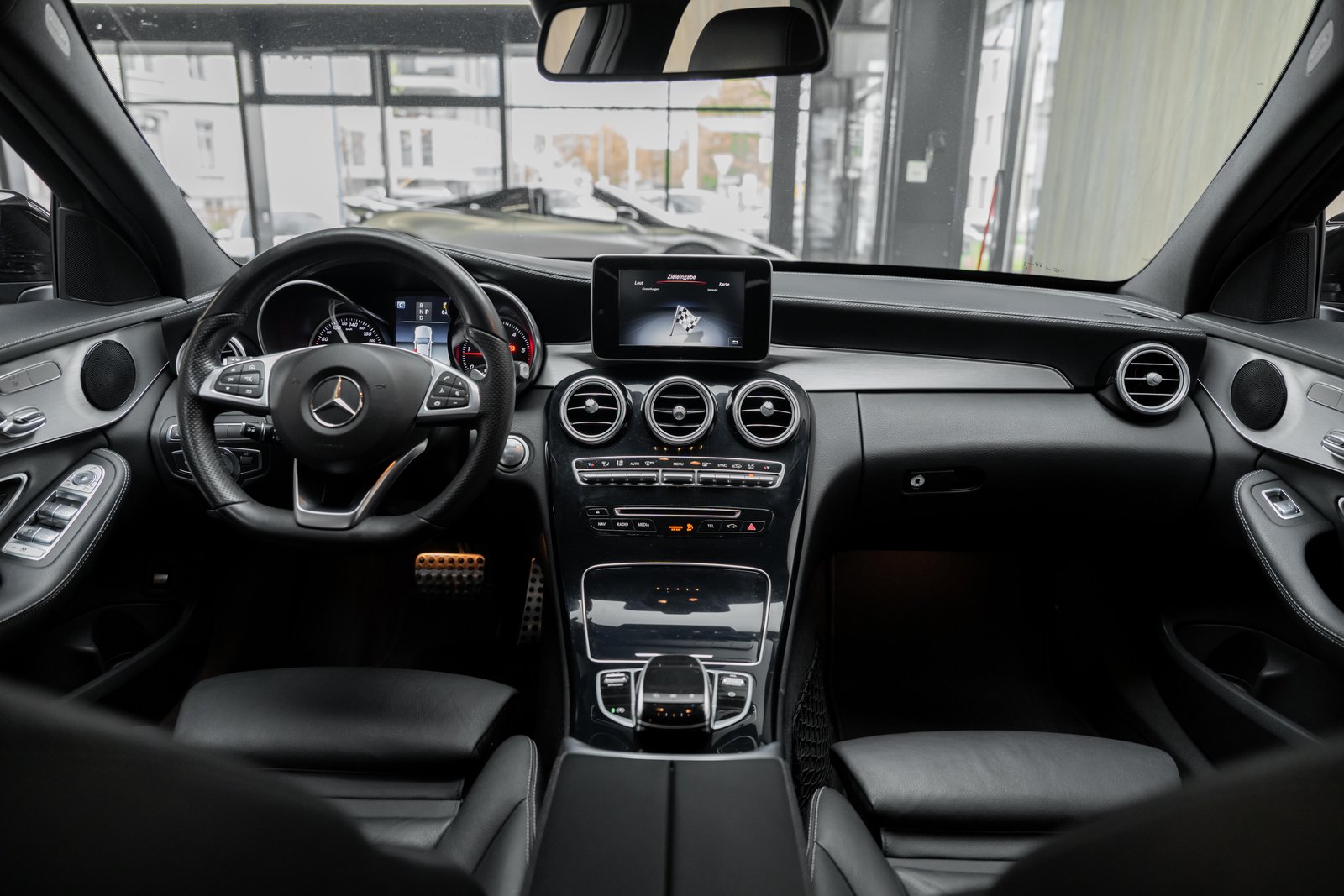 MERCEDES-BENZ C 250 d Swiss Star AMG Line 4Matic 9G-Tronic, Diesel, Occasioni / Usate, Automatico - 3