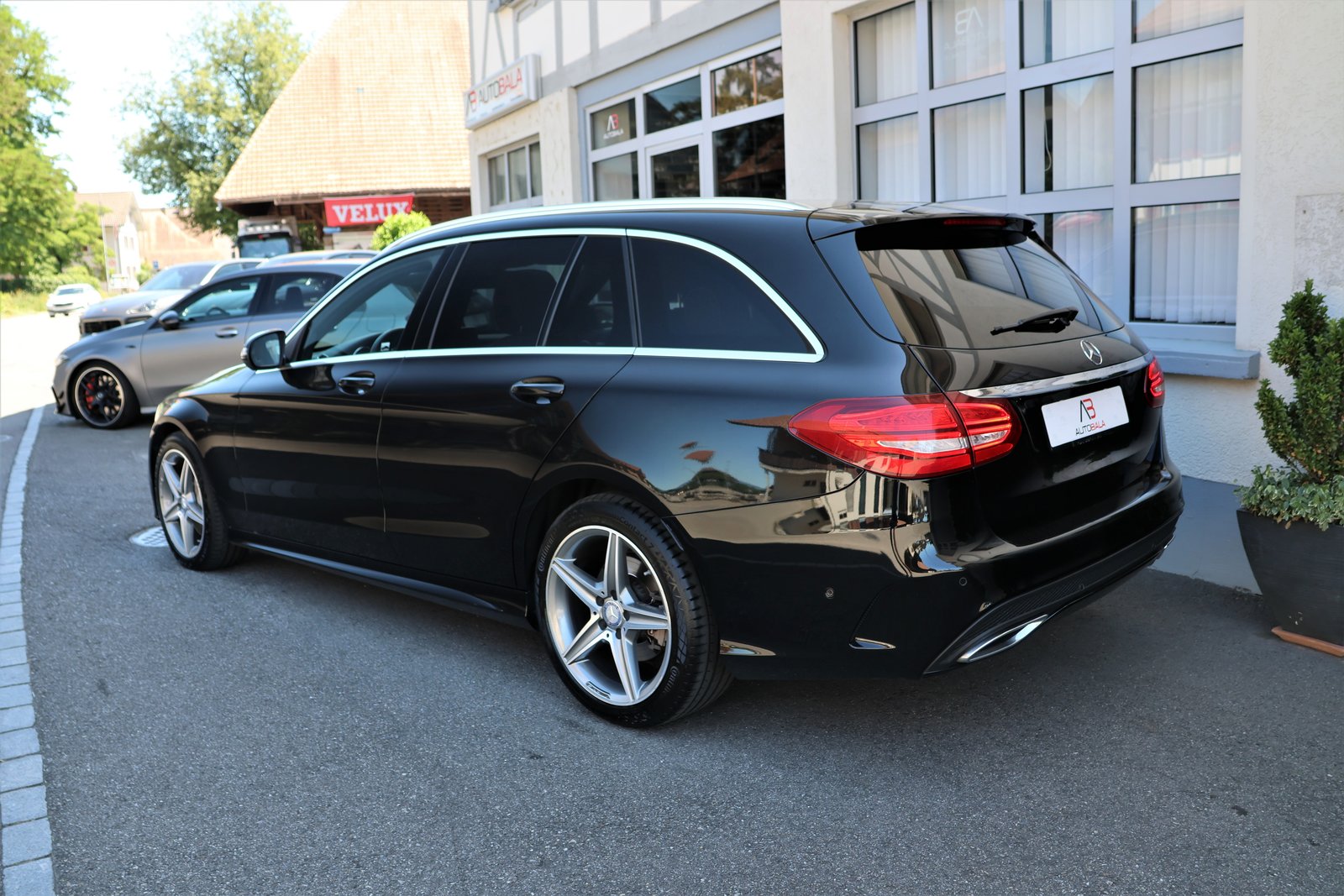 MERCEDES-BENZ C 250d BlueTEC AMG Line 4Matic 7G-Tronic Desig, Diesel, Second hand / Used, Automatic - 7