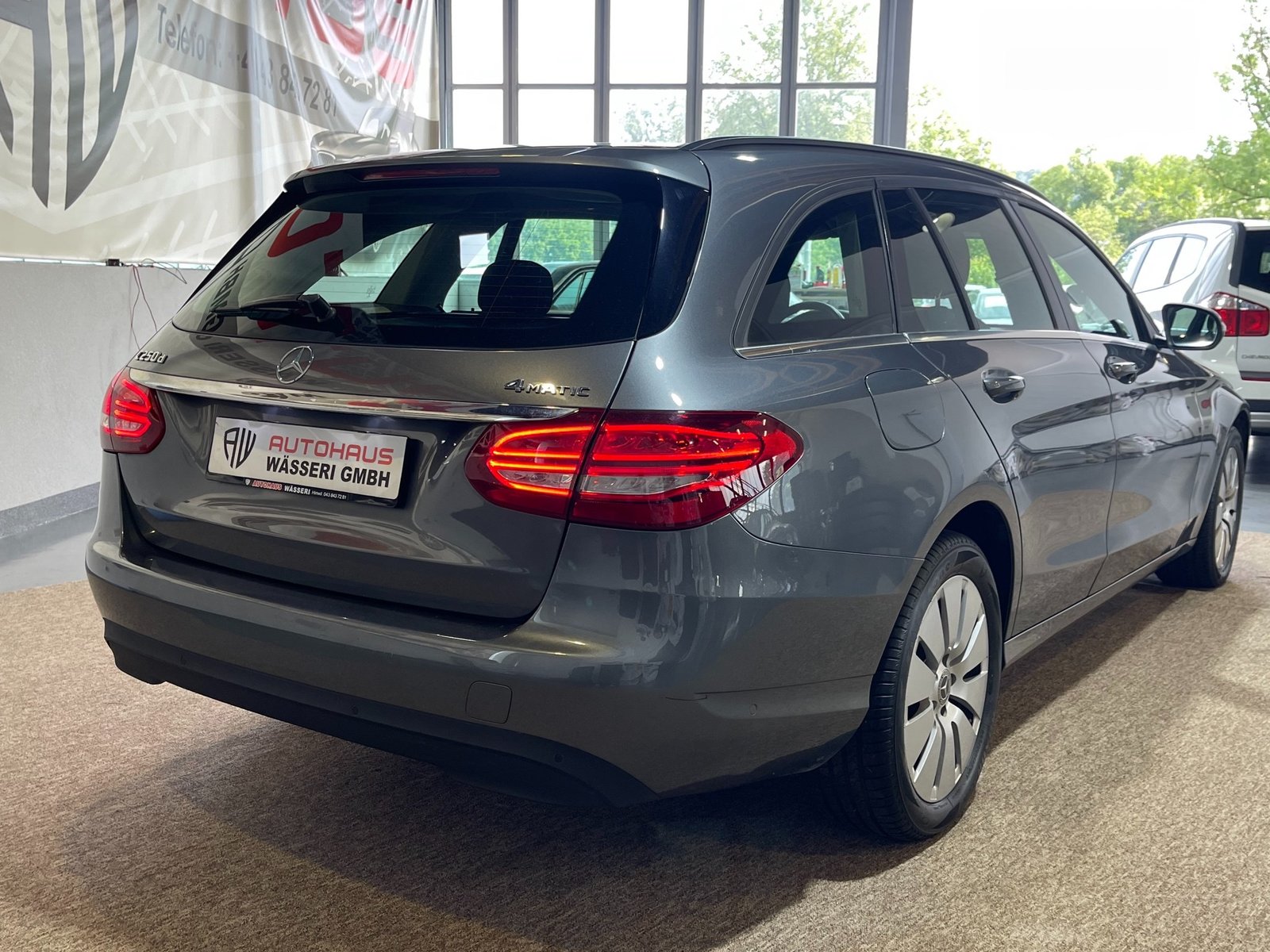 MERCEDES-BENZ C 250 d Avantgarde 4Matic 9G-Tronic, Diesel, Occasion / Gebraucht, Automatik - 7