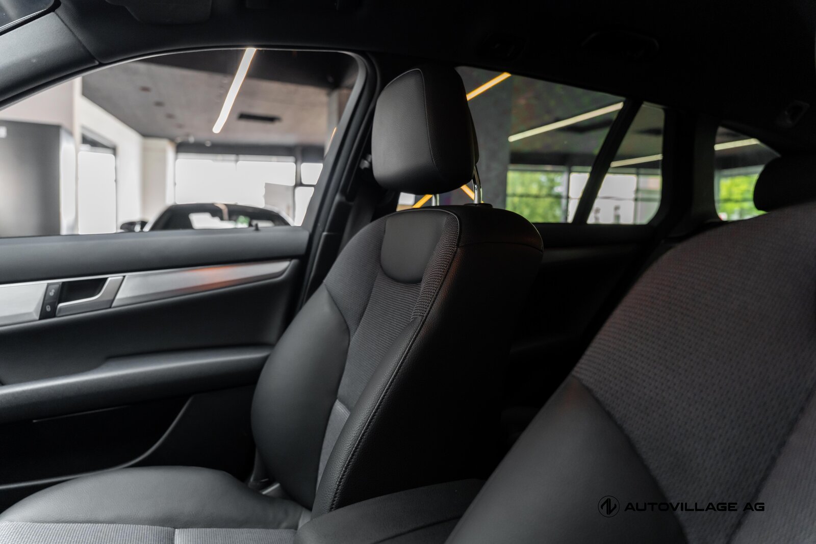 MERCEDES-BENZ C 250 CDI Avantgarde 4Matic 7G-Tronic  AMG Lin, Diesel, Occasion / Gebraucht, Automatik - 7