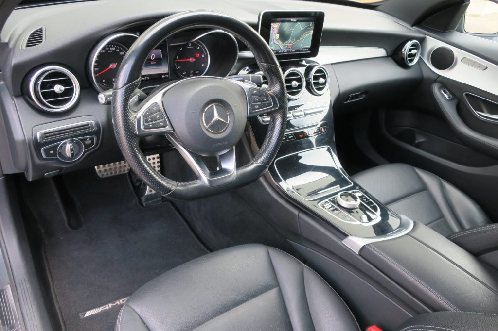 MERCEDES-BENZ 250 d AMG Line 4m 9-Gang Automat, Diesel, Occasion / Utilisé, Automatique - 7