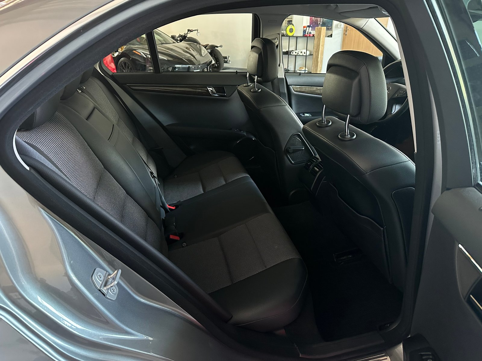 MERCEDES-BENZ C 250 CGI BlueEfficiency Avantgarde Automatic, Essence, Occasion / Utilisé, Automatique - 6
