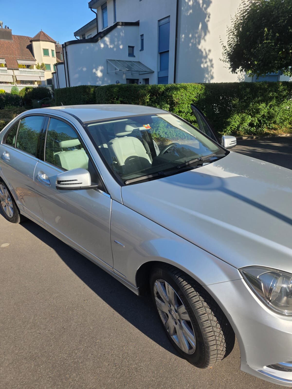MERCEDES-BENZ C-Klasse W204 C 250 BlueEF