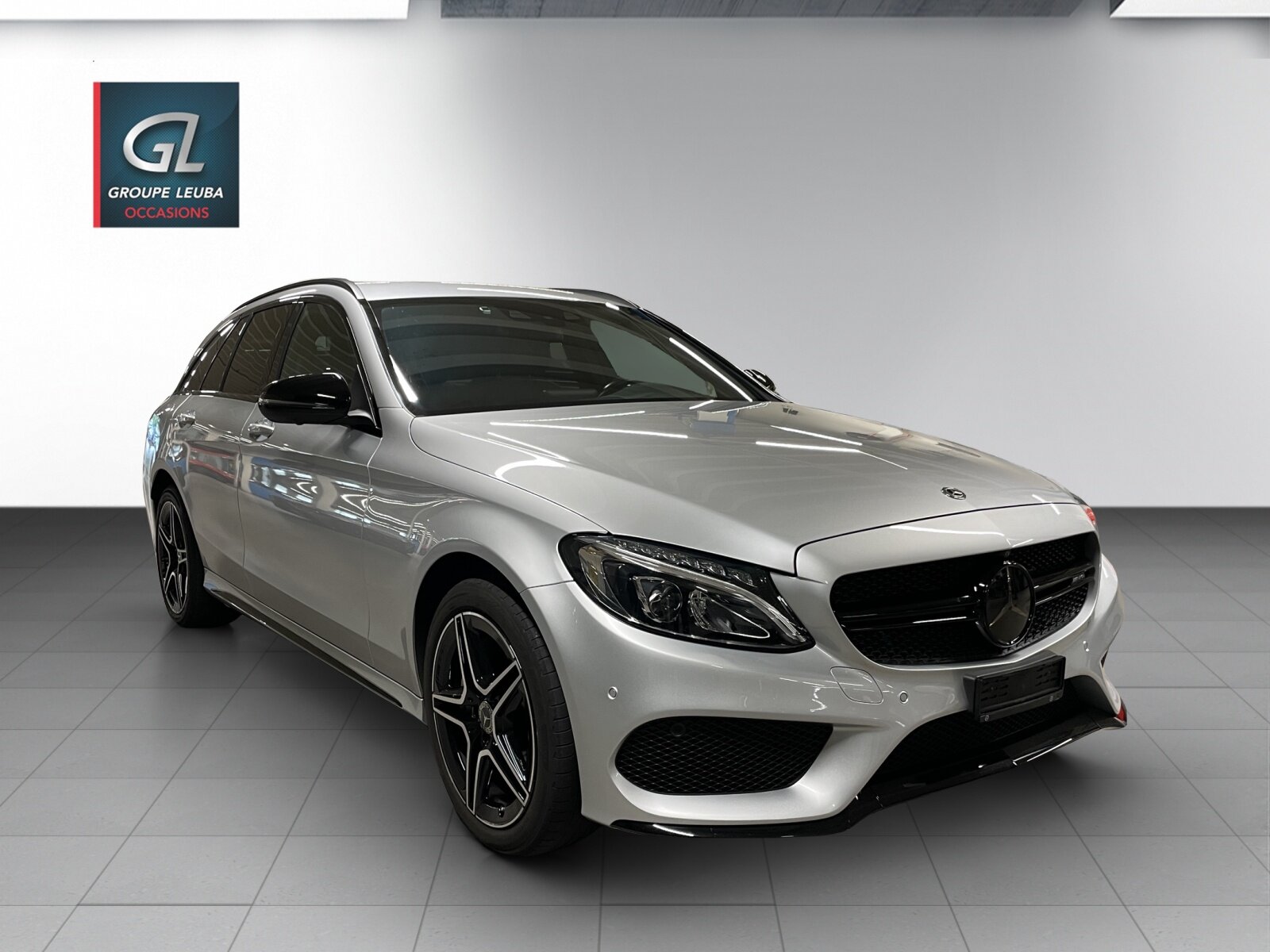 MERCEDES-BENZ C 250 BlueTEC AMG Line 4Matic 9G-Tronic