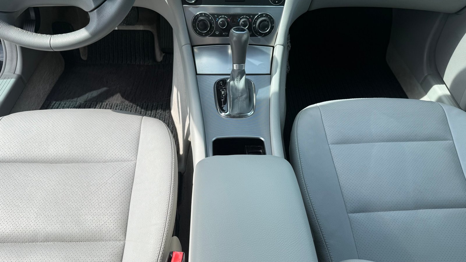 MERCEDES-BENZ C 280 Avantgarde, Essence, Occasion / Utilisé, Automatique - 5