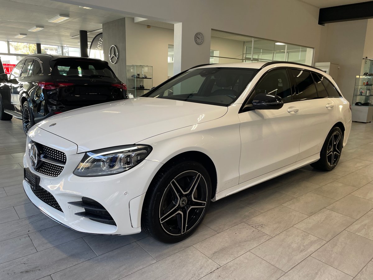 MERCEDES-BENZ C 300 AMG Line 4Matic 9G-Tronic