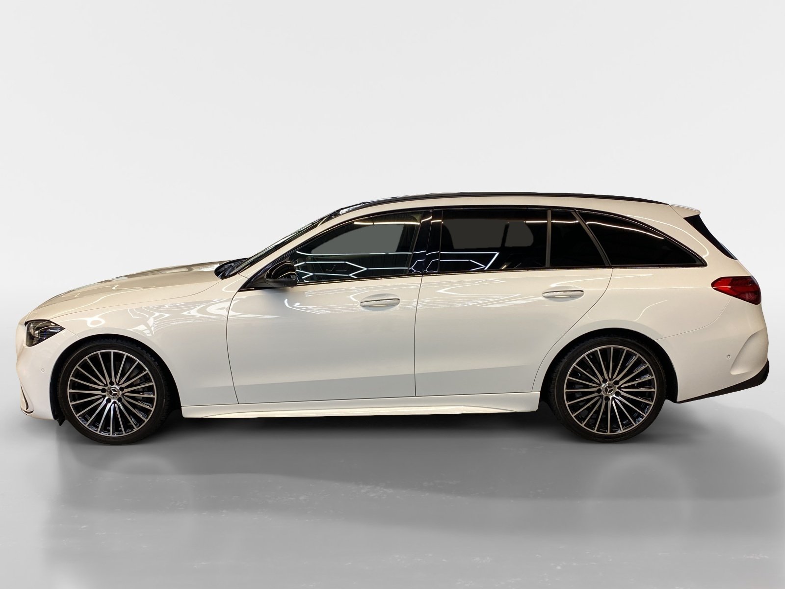 MERCEDES-BENZ C 300 AMG Line 4MATIC Kombi, Mild-Hybrid Benzin/Elektro, Occasion / Gebraucht, Automatik - 3