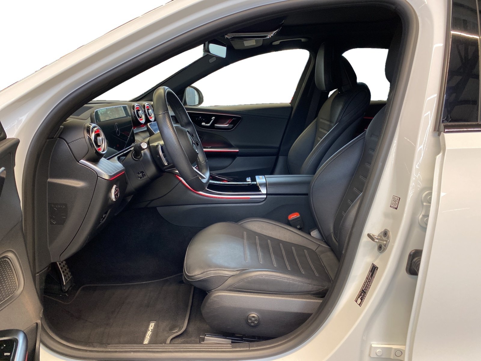 MERCEDES-BENZ C 300 AMG Line 4MATIC Kombi, Mild-Hybrid Benzin/Elektro, Occasion / Gebraucht, Automatik - 7