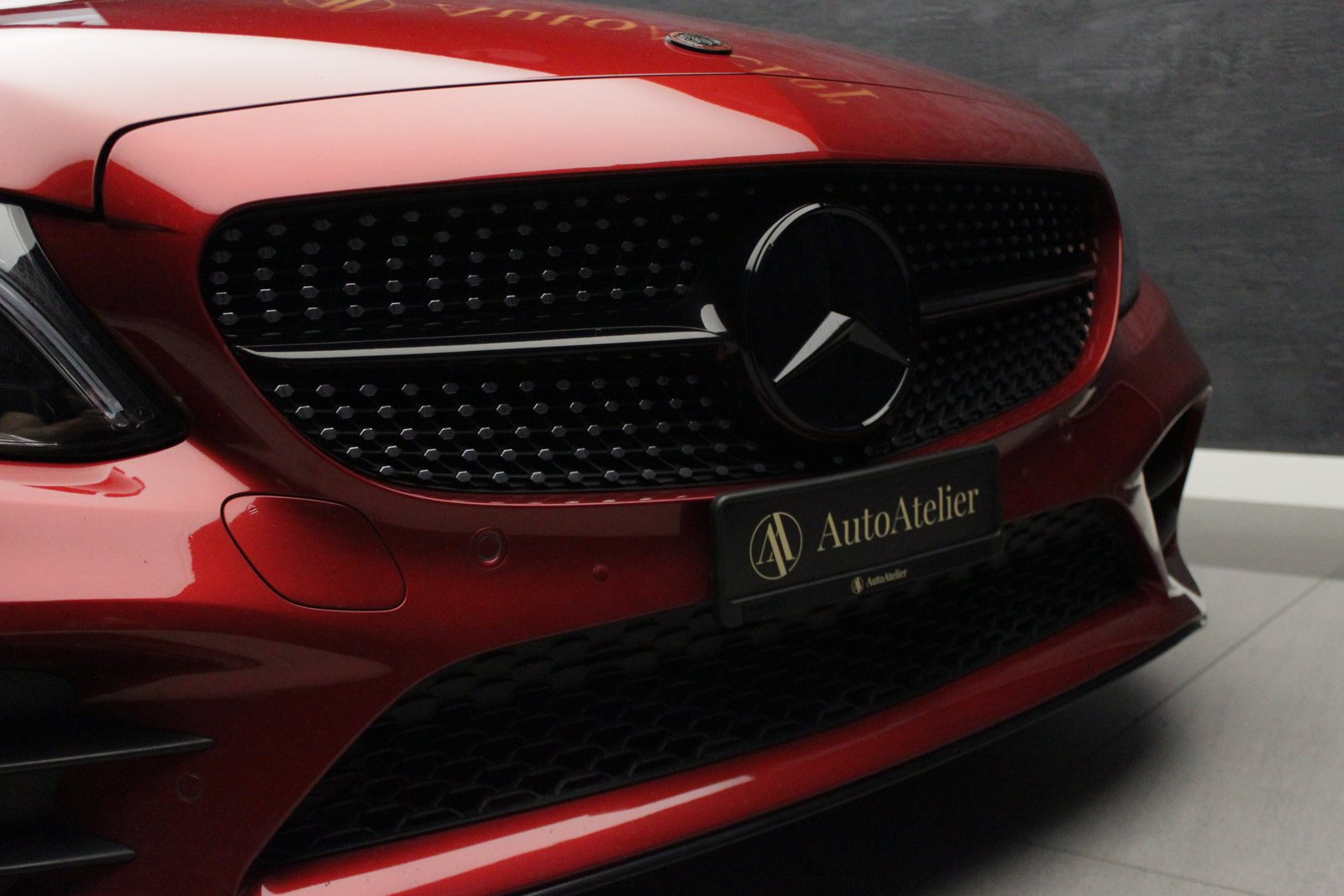 MERCEDES-BENZ C 300 AMG Line 9G-Tronic, Mild-Hybrid Benzin/Elektro, Occasion / Gebraucht, Automatik - 4