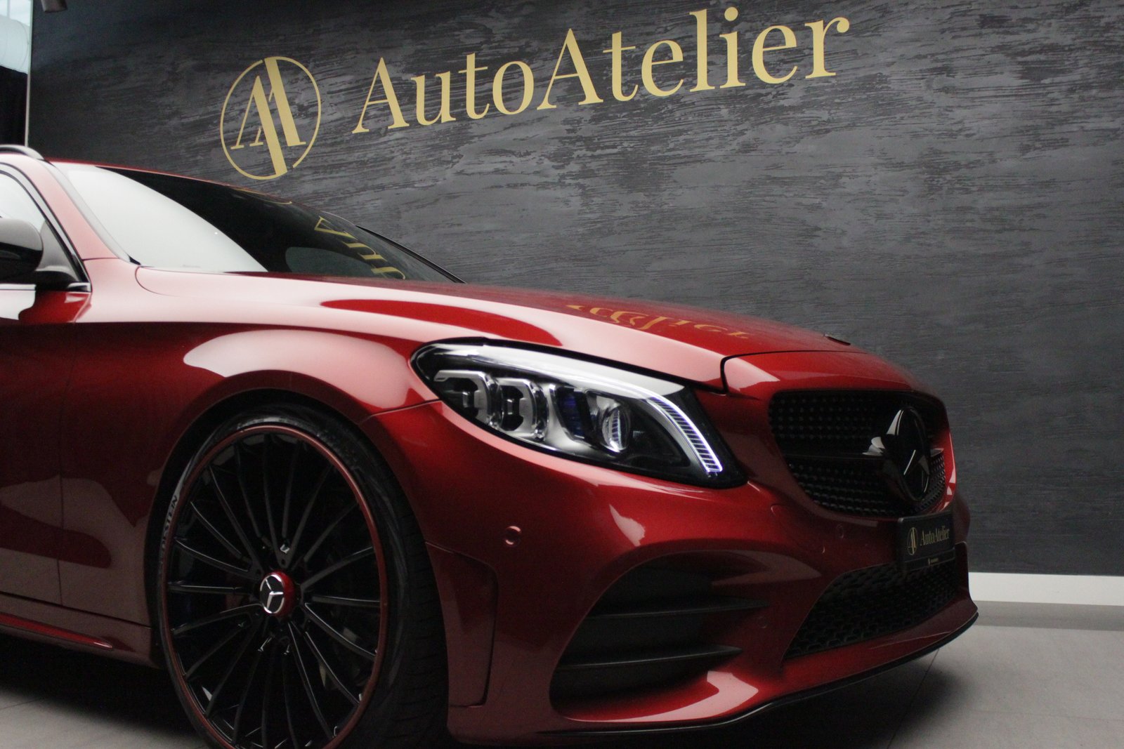 MERCEDES-BENZ C 300 AMG Line 9G-Tronic, Mild-Hybrid Benzin/Elektro, Occasion / Gebraucht, Automatik - 7