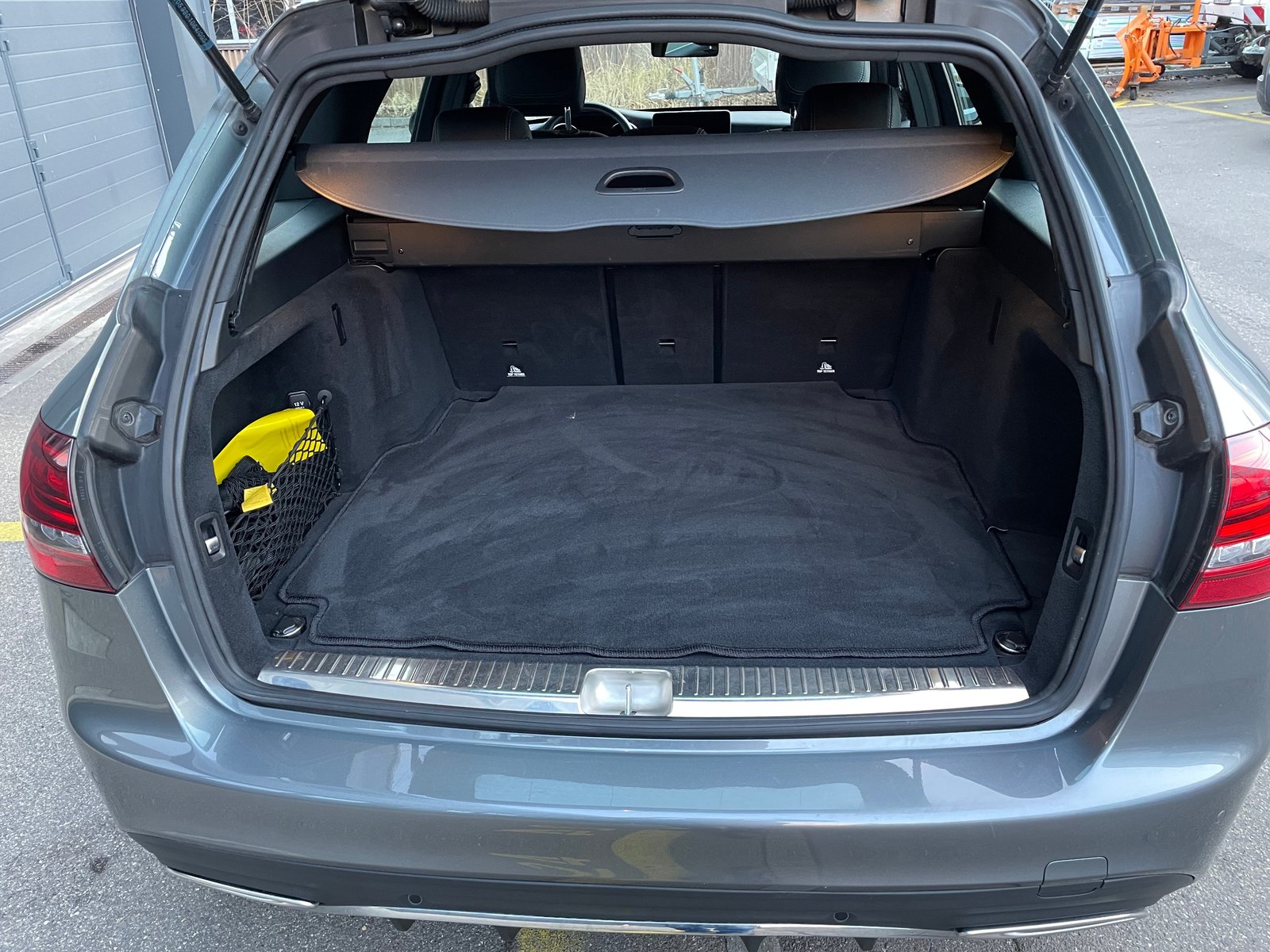 MERCEDES-BENZ C 300 AMG Line, Mild-Hybrid Petrol/Electric, Second hand / Used, Automatic - 6