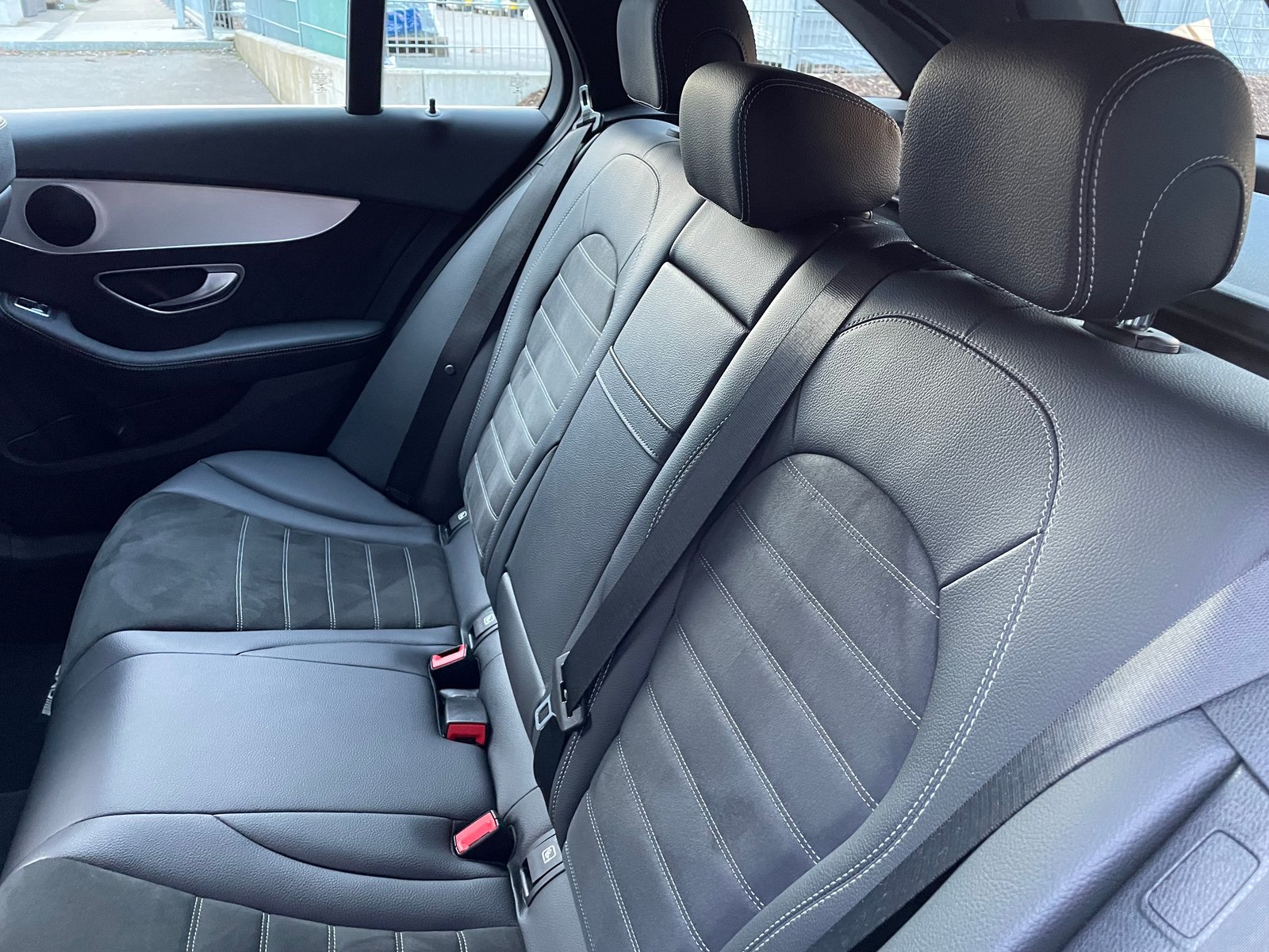 MERCEDES-BENZ C 300 AMG Line, Mild-Hybrid Petrol/Electric, Second hand / Used, Automatic - 7
