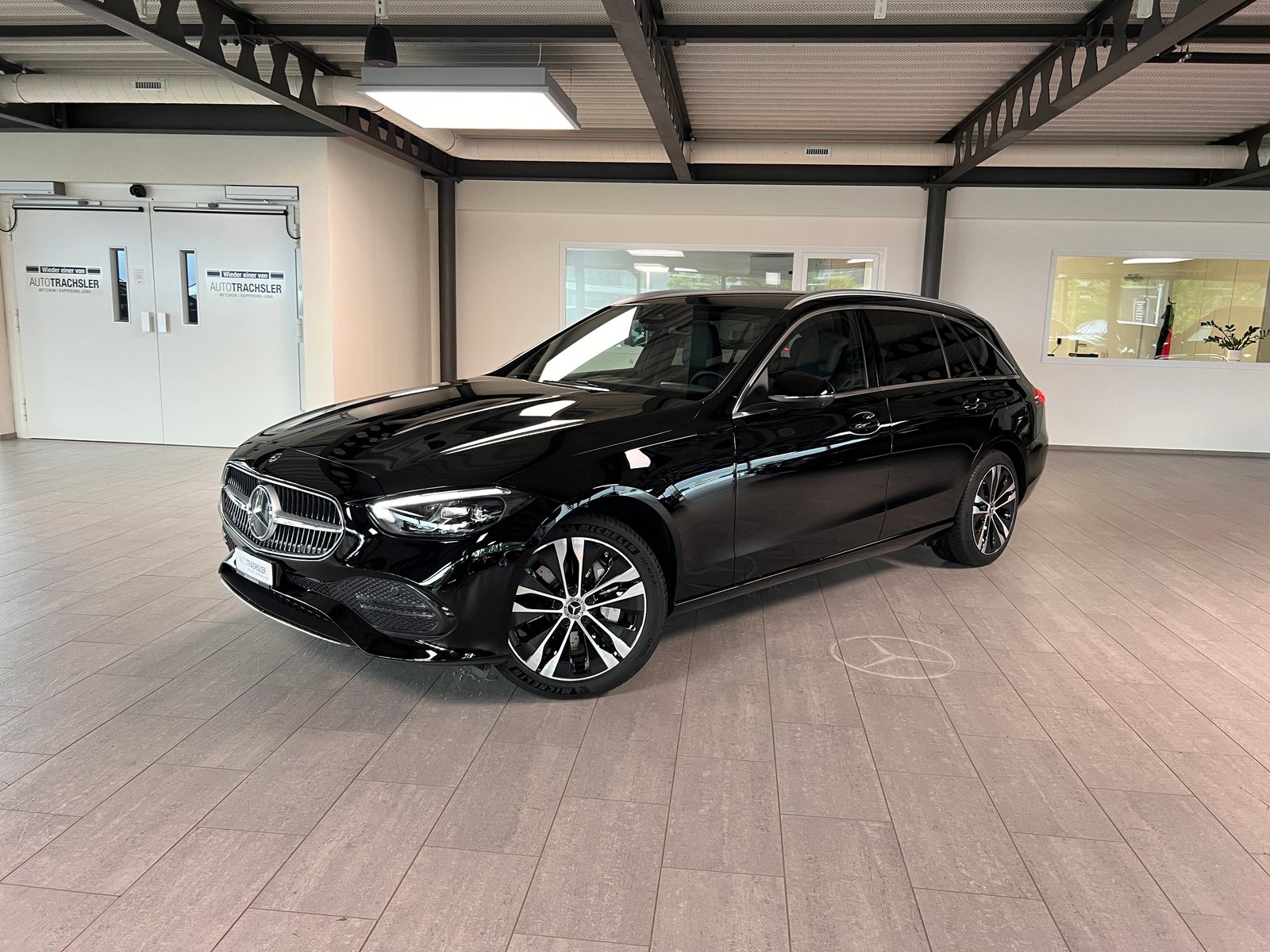 MERCEDES-BENZ C 300 e T EQ Hybrid