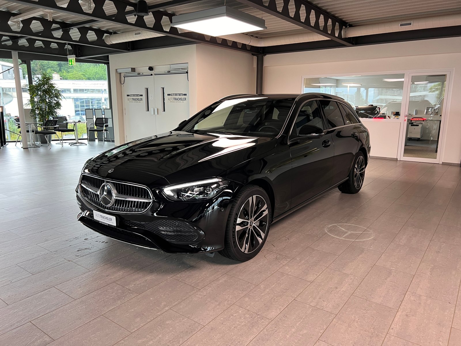 MERCEDES-BENZ C 300 e T EQ Hybrid, Plug-in-Hybrid Benzina/Elettrica, Occasioni / Usate, Automatico - 4