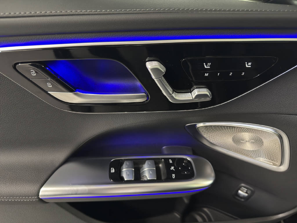 MERCEDES-BENZ C 300 de AMG Line 4Matic T-Modell, Plug-in-Hybrid Diesel/Electric, Second hand / Used, Automatic - 6