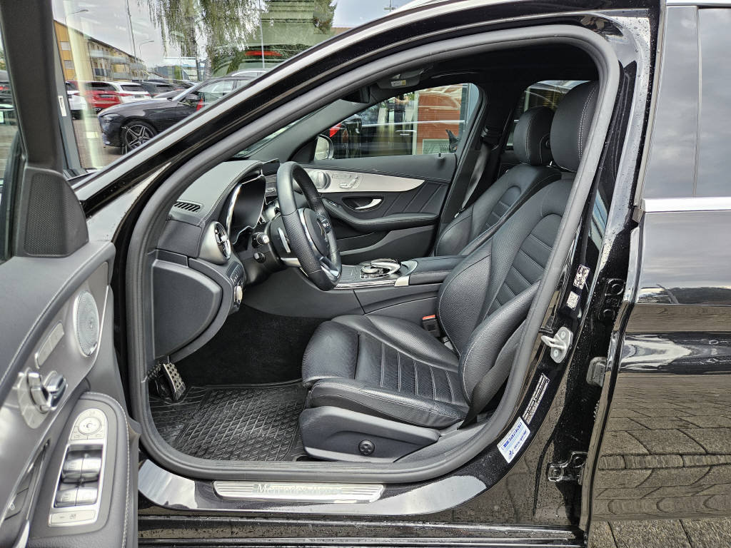 MERCEDES-BENZ C 300 d 4Matic AMG Line Kombi, Diesel, Second hand / Used, Automatic - 5